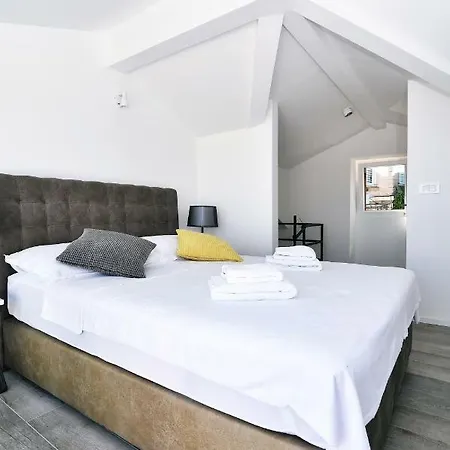 In Te Domine Speravi Volosko, Apartman Abbázia