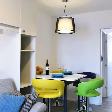 Apartment Pia Volosko,