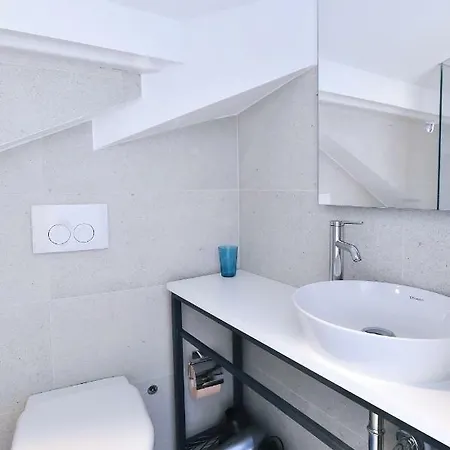 In Te Domine Speravi Volosko, Apartmán *
